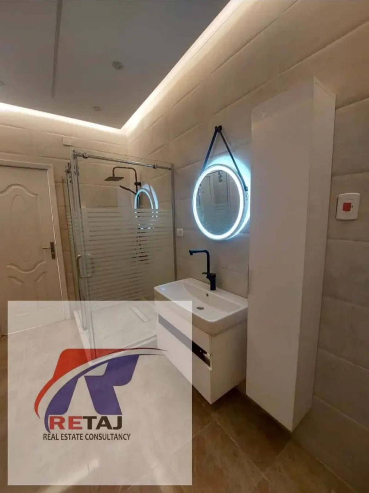 شقة مفروشة 120م للإيجار في Katameya Gardens | غرفتين | 2 حمام — صورة 3
